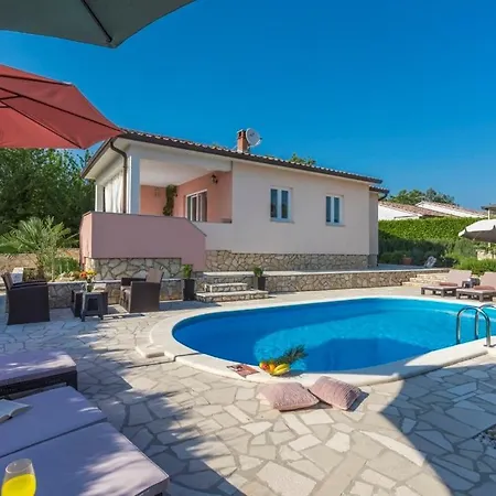 Merjem Villa *